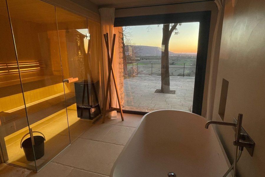 2ebc36ea-15d8-4b7b-98e5-e9dcad8c8d79