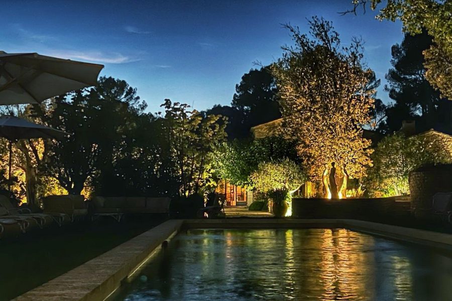 Luxury holiday rental with pool in the Luberon, Provence